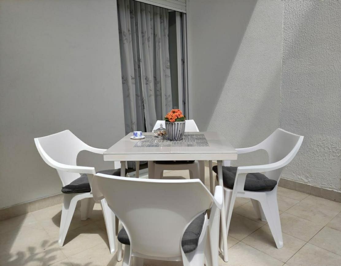 Solimar Appartement Budva Buitenkant foto
