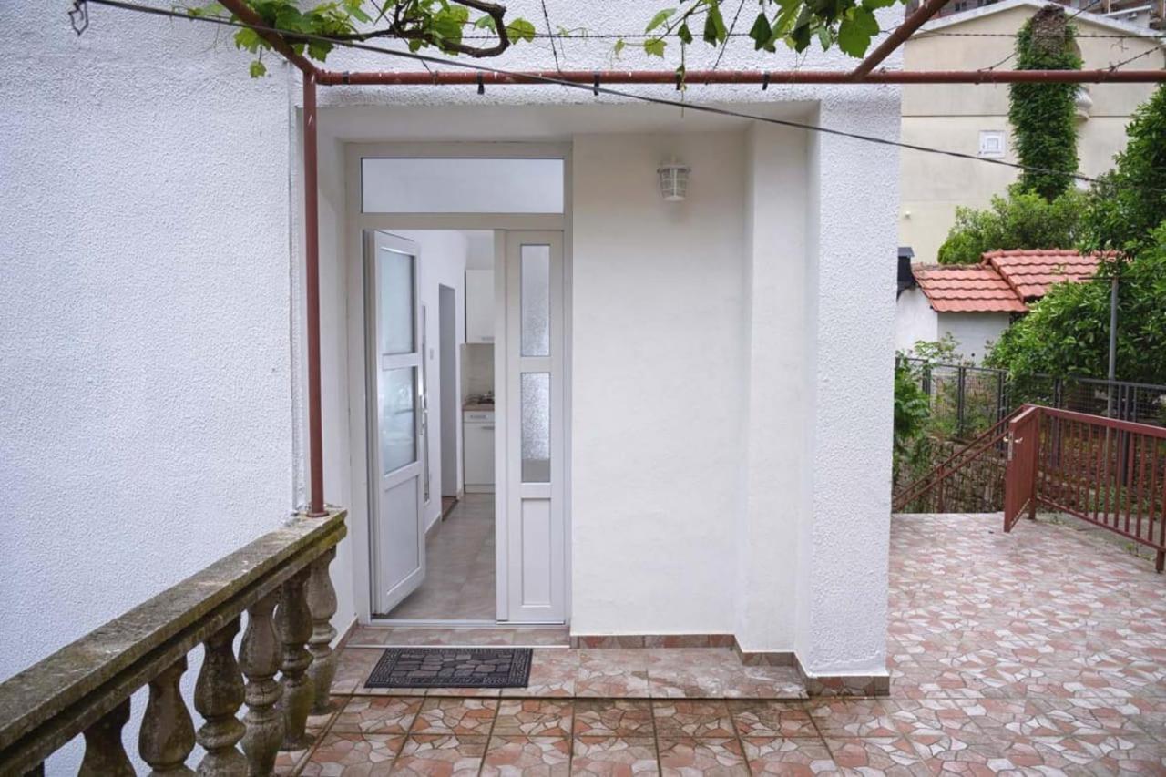 Solimar Appartement Budva Buitenkant foto