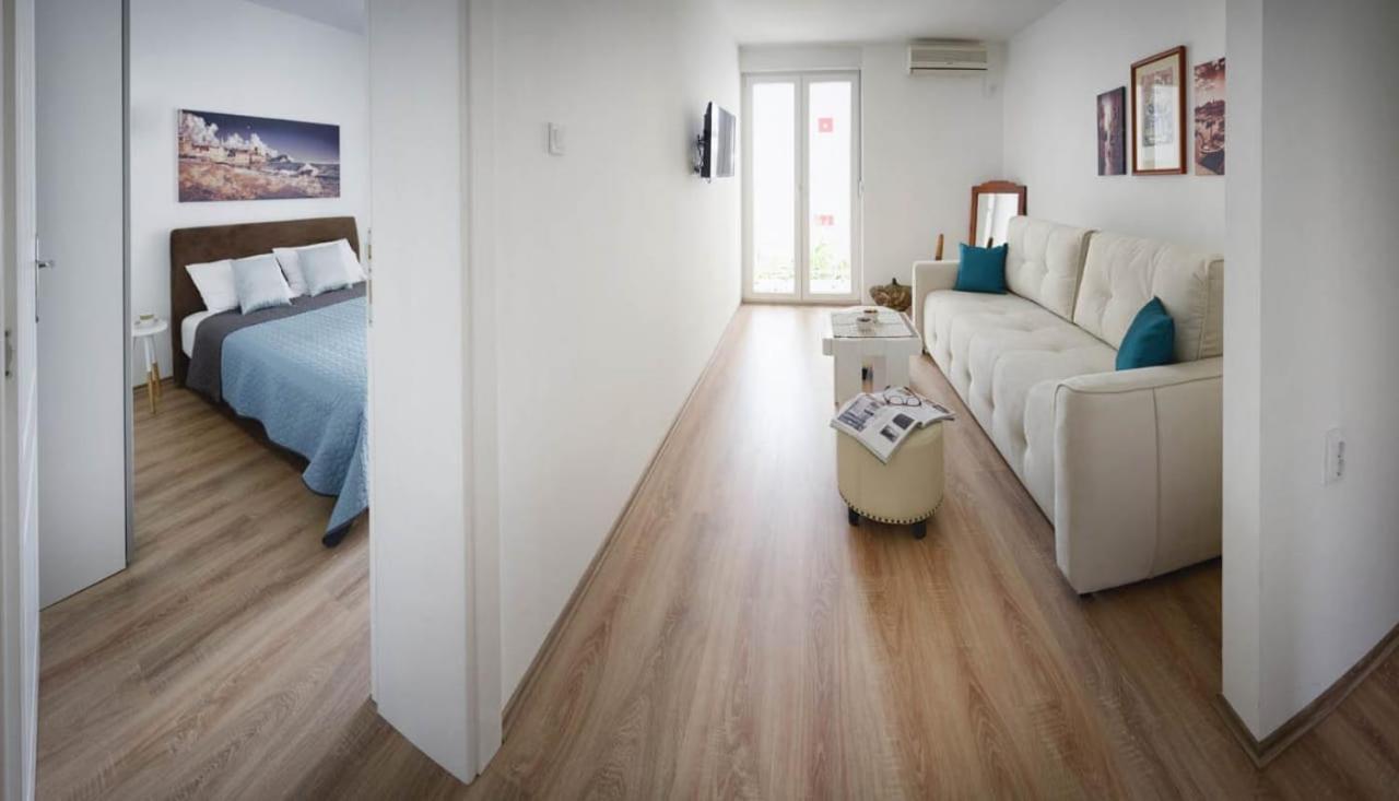 Solimar Appartement Budva Buitenkant foto