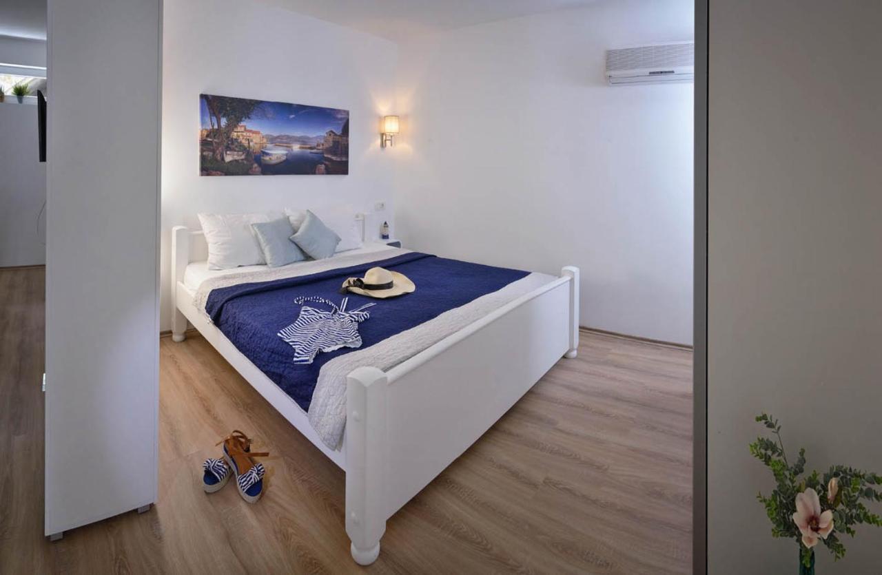Solimar Appartement Budva Buitenkant foto