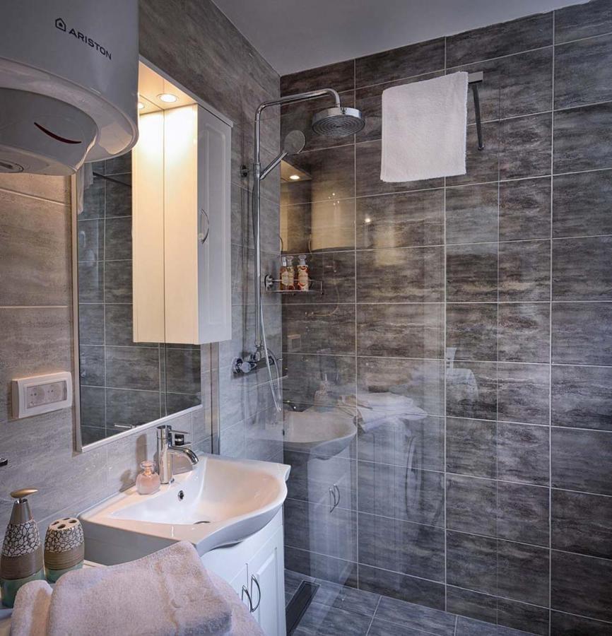 Solimar Appartement Budva Buitenkant foto